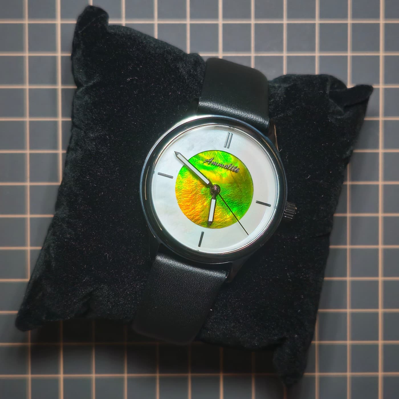Ammolite Watch 20mm with Mother of Pearl BLS
